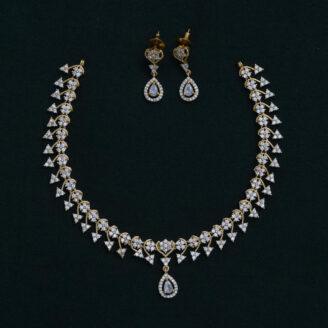 Premium AD Arrow Necklace - JCNL099