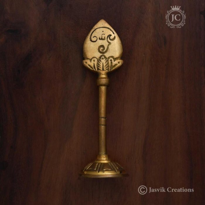 3 Brass Vel JCVU003 290(1)