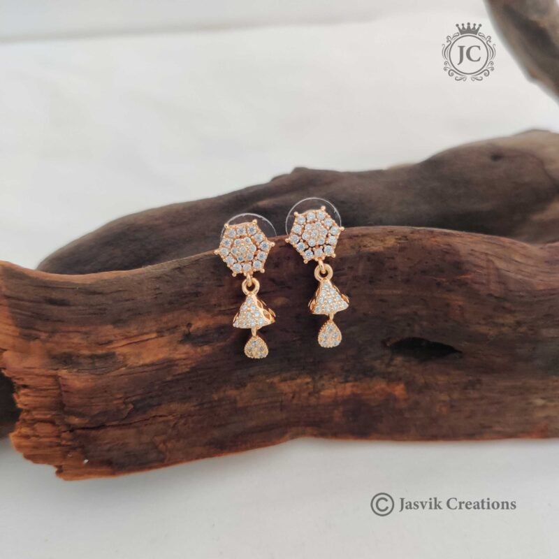 Rose Gold Ear Ring – - Image 2