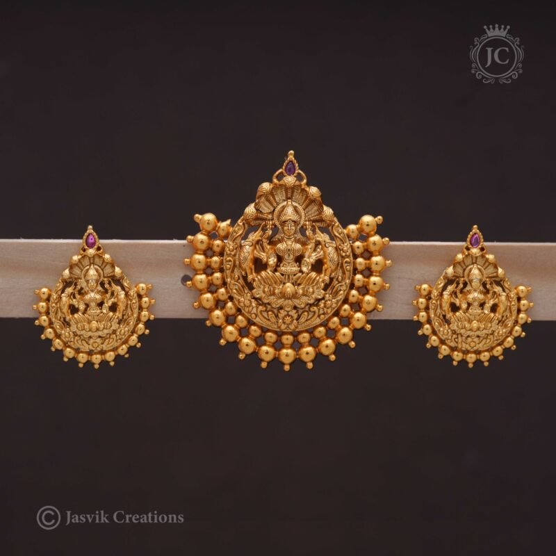 Premium-Antique-Lakshmi-Pendent-Set -JCPT037