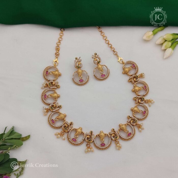 10-Premium-Antique-Necklace-599