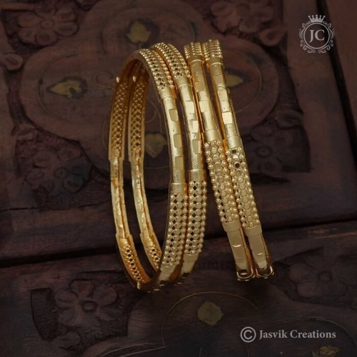 100 MicroPlated Bangle -JCBN100 220 (5)