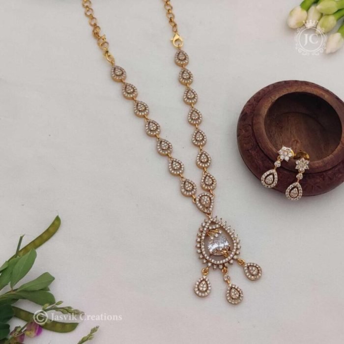 14-AD-Necklace-650 14-AD-Necklace-650