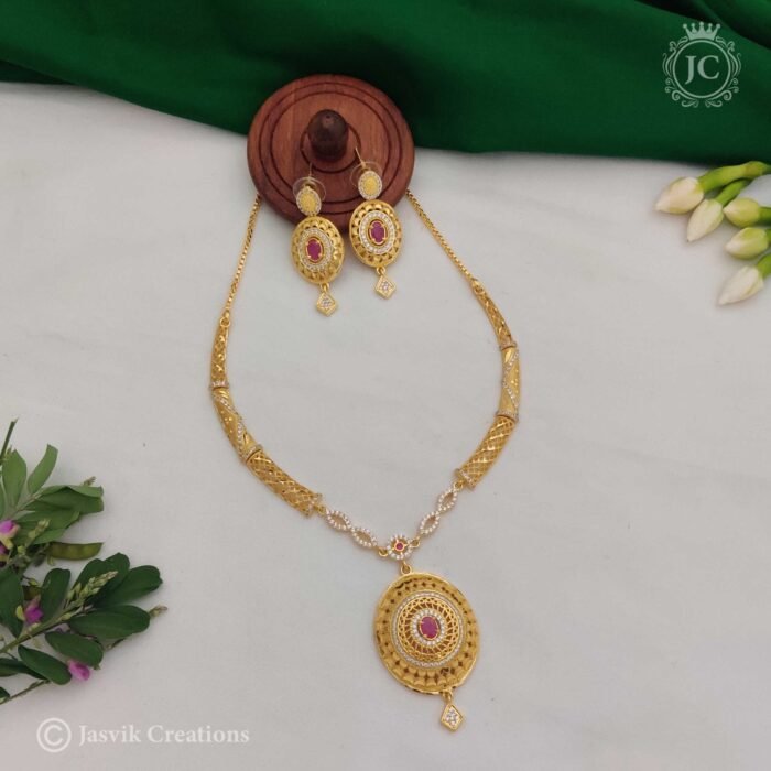 3-Forming-Necklace---899