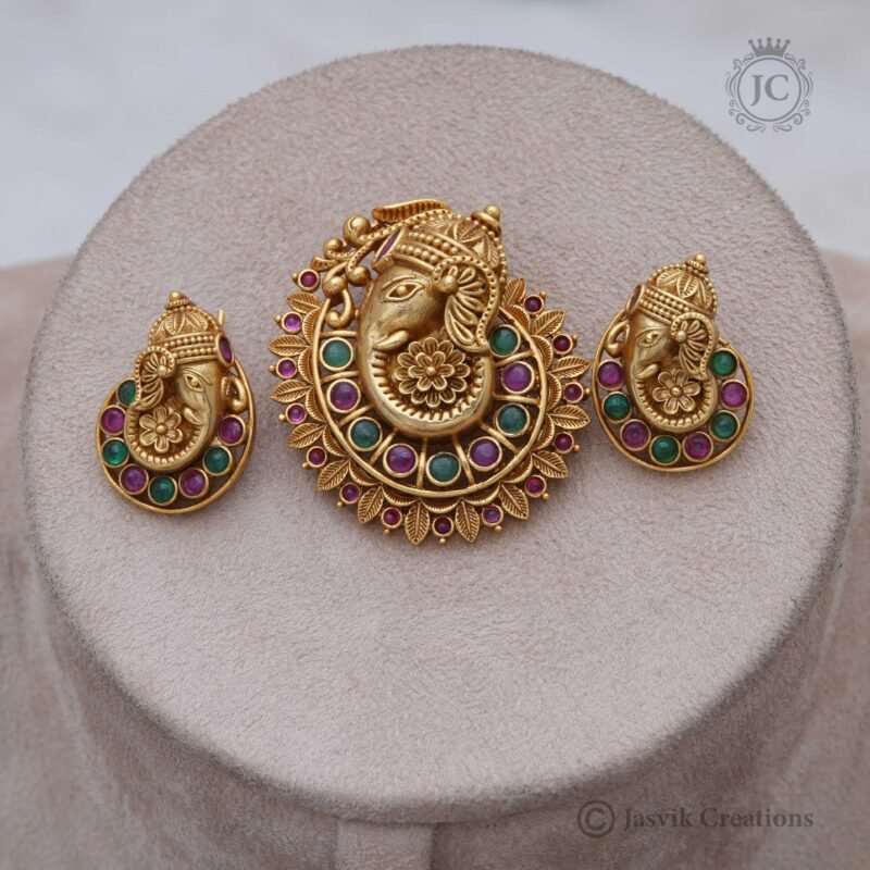 Ganesha-Antique-Pendent-Set-JCPT042