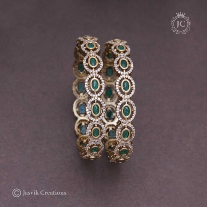 158 Victorian-Emarald-Bangle-JCBN158 --899-(4)