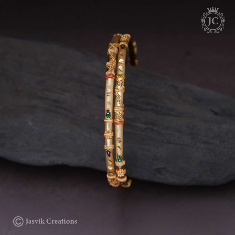 Forming Gold Look Bangle - JCBN162