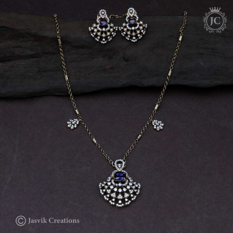 Premium Victorian Chain ( Lavender ) -  JCCH248 - Image 2