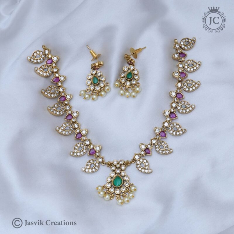 Premium-Anique-Manga-Necklace - JCNL378 - Image 2