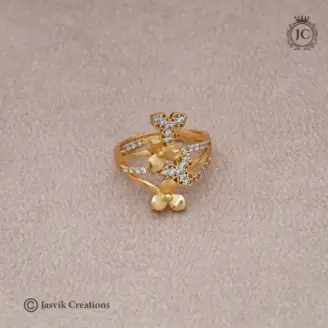 Forming-Diamond-Look-Flower-Finger-Ring - JCFR049
