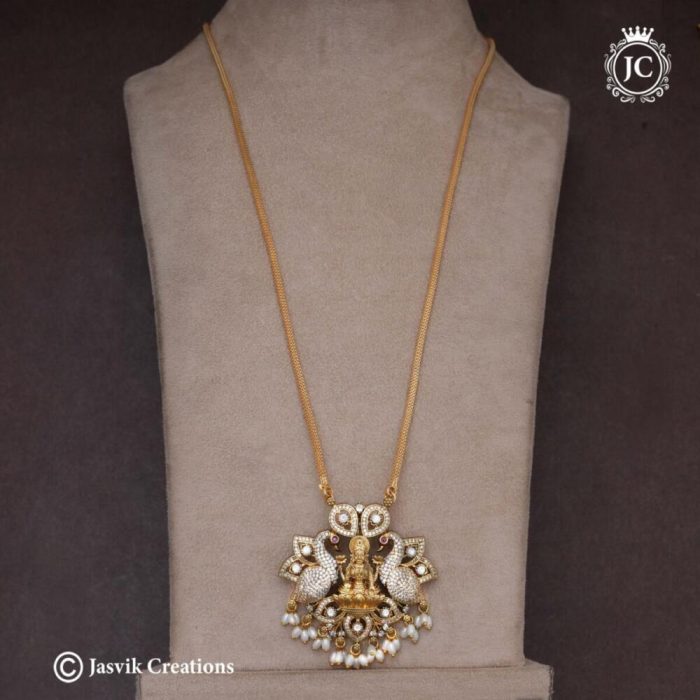 379 Premium Antique Lakshmi Dollar with Micro PPlated Chain JCCH379 -24 1250 (3) 30 1350