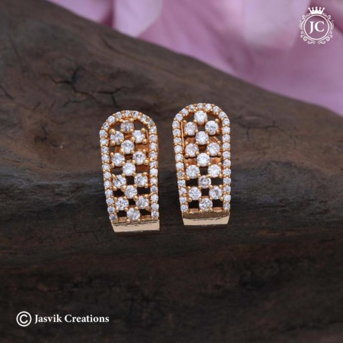 452 Micro-Plated-AD-J-type-Ear-Rings-(White-) - JCER452 -170 (1)
