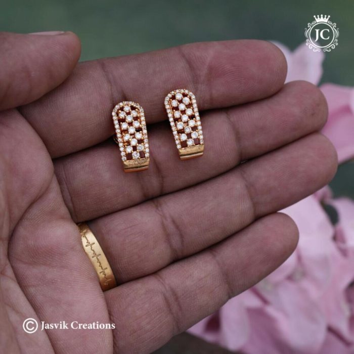 452 Micro-Plated-AD-J-type-Ear-Rings-(White-) - JCER452 -170 (2)