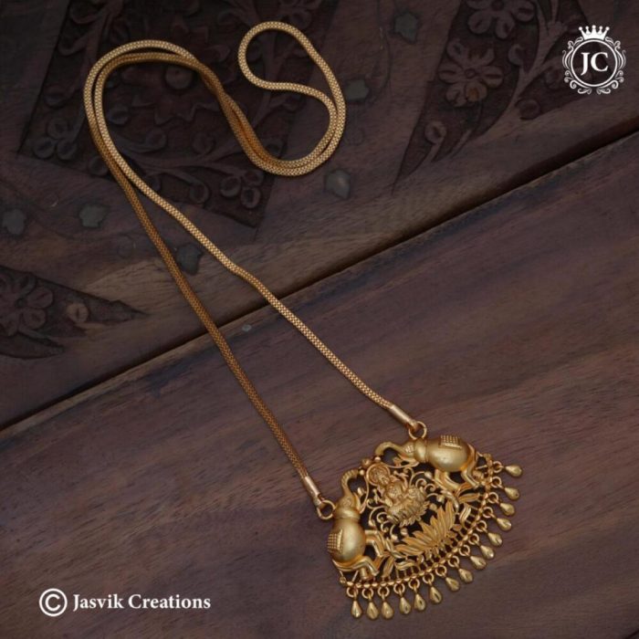442-Forming-Lakshmi-dollar-Chain---JCCH442---24-699-30-799-(7)