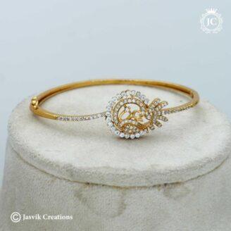 Antique Finish Peacock Bracelet - JCBT100