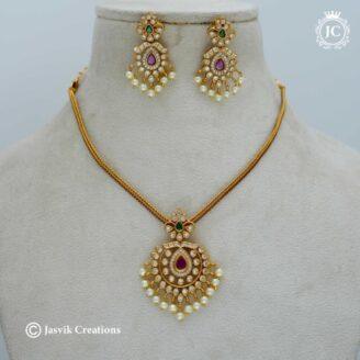 Matte Finish Traditional Detachable Necklace Set - JCNL619