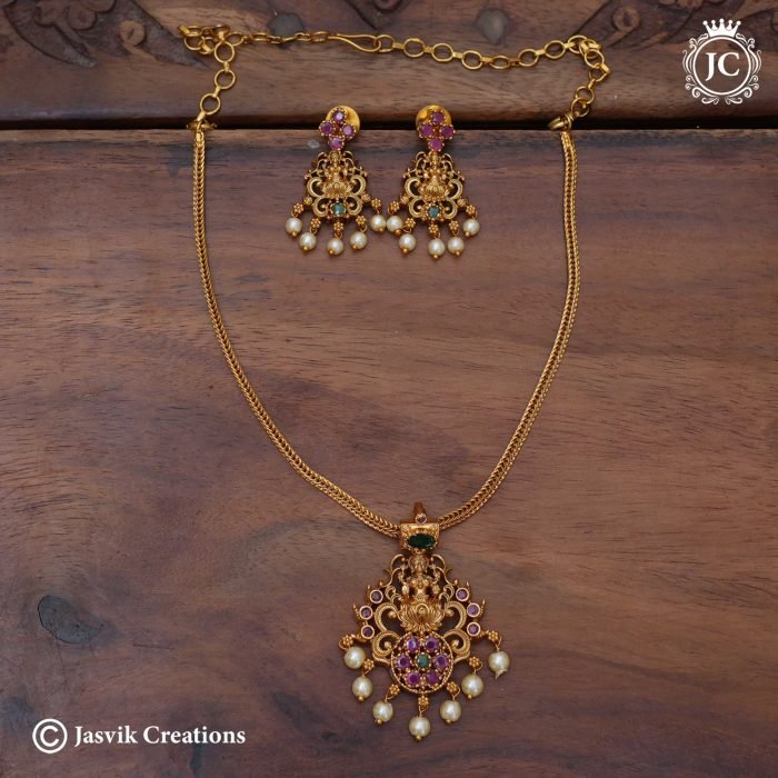 626 Tradirional Simple Lakshmi Attikai - JCNL626- 350 (3)