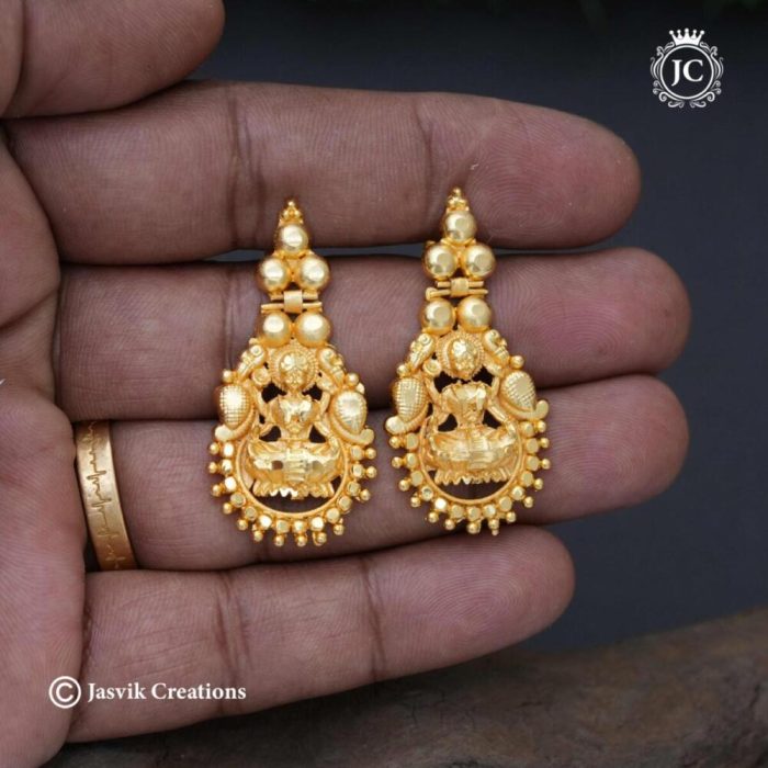 97 Forming Lakshmi Visiri Kambal - - JCER097 260 (1)