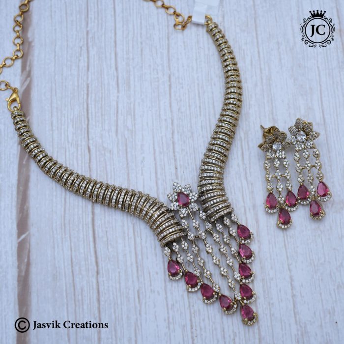 Kantea Style Victprian Necklace - 1750 (2)