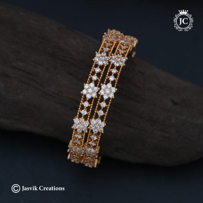 308 Gold-Finsh-Sytar-Diamond-look-Bangle---JCBN308 - 550-(2)