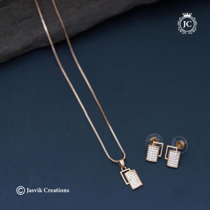 568 Rose Gold Rectangle Pendent with Short Chain - JCCH568 - 270 (2)