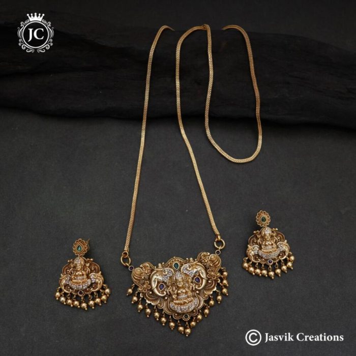 604 Premium Antiue Lakshmi Pendent Set with Microplated Box Chain - JCCH604 -1299 24 1399 30