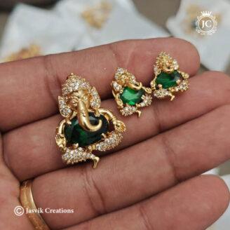 Premium Antique Vinayagar Pendent Set  -  JCPT094