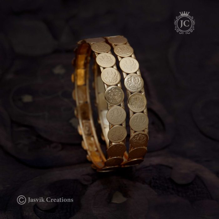 107-lAKSHMI-Coin-Micro-Gold-Bangle-JCBN107-250-6-scaled-1.jpg 107-lAKSHMI-Coin-Micro-Gold-Bangle-JCBN107-250-6-scaled-1.jpg
