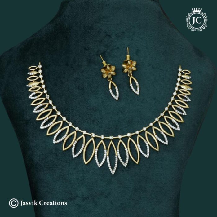 215 Antique Finish Daimond Look NEcklace -JCNL215 -650