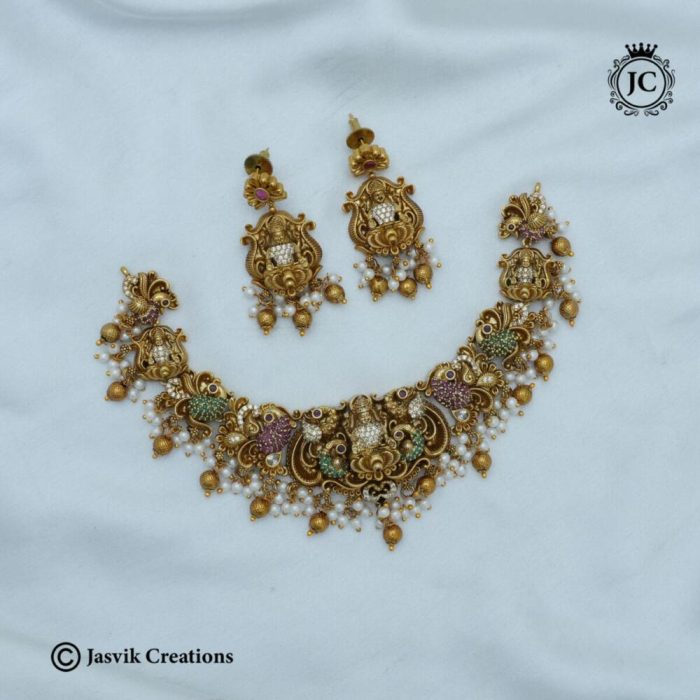 225 Nakshni Finsh Laskhmi Grand Necklace with Golden Beads -JCNL225 -1499 (2)