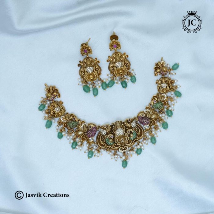 226 Nakshni Finsh Laskhmi Grand Necklace with Green Beads -JCNL226- 1499 (3)