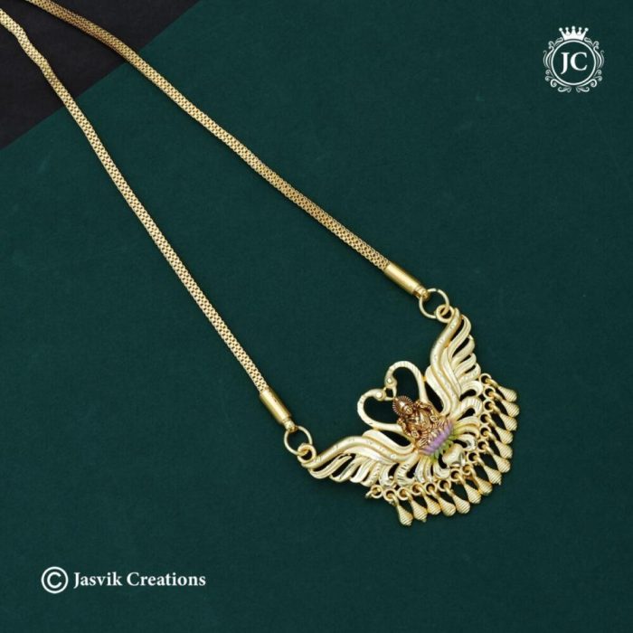644 Forming meenkari Work LAskhmi with Swan Dollar Chain - 650 24 750 Only (4) -JCCH644