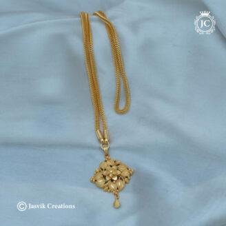 Forming Flower Dollar Chain - JCCH664 - 24 Inch