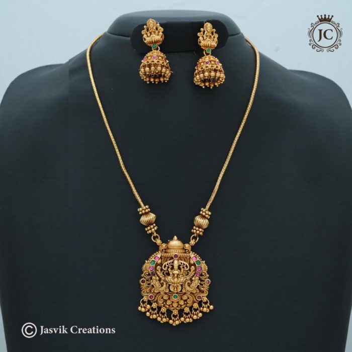793 -Matte-finish-necklace----375rs---JCNL790--350 (4)