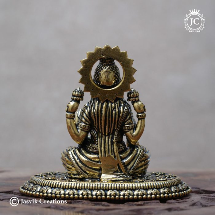 32 Brass Base Black Metal Lakshmi- JCVU032 - 450 (3) 32 Brass Base Black Metal Lakshmi- JCVU032 - 450 (3)