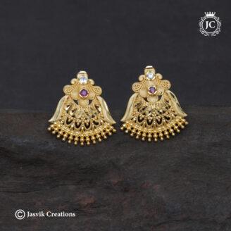 Graceful Gold Forming Visiri (Fan Design) Earrings - JCER762