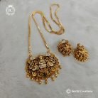 HeavyAntique-Lakshmi-Dollar-with-big-Jhumka-(-30-Inch-Only-)---2399