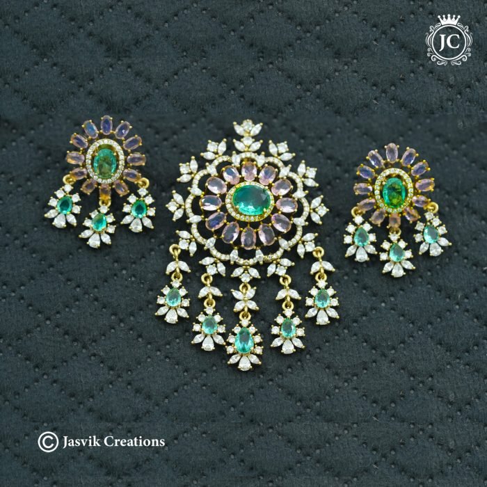 179 Pre,iu, Uncut Pendent Set -JCPT179- 1099 (2)