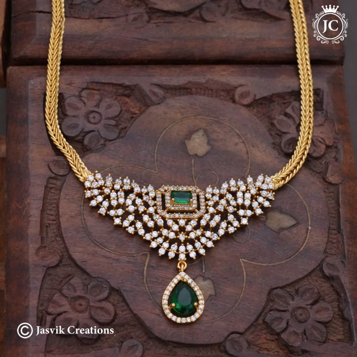 185 Antique-Finish-Simple-AD-necklace--Green -JCNL185-450-(19)