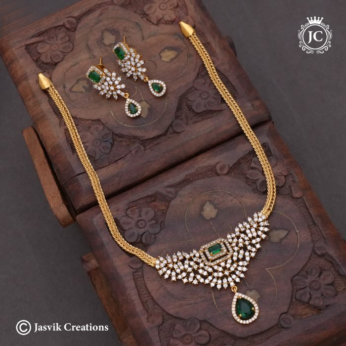 185 Antique-Finish-Simple-AD-necklace--Green -JCNL185-450-(20)