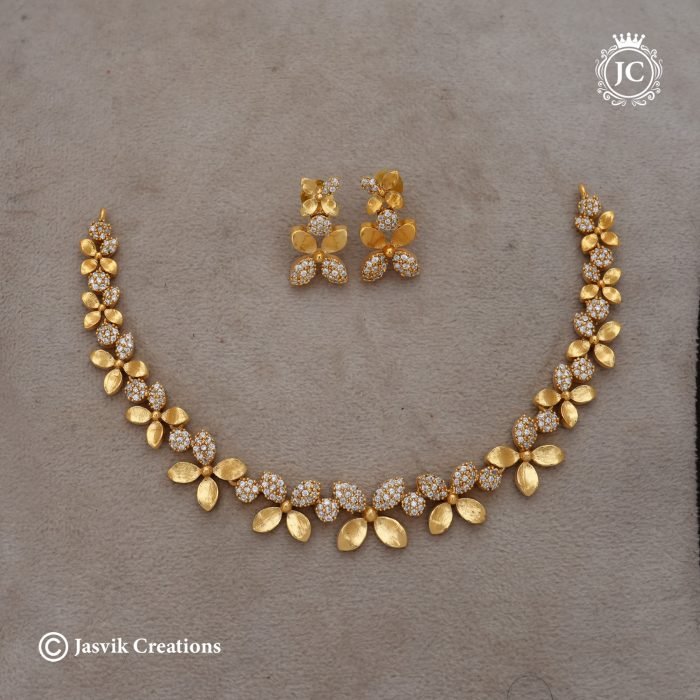 112 antique Polish Small Flower Necklace-JCNL112 - 550 112 antique Polish Small Flower Necklace-JCNL112 - 550