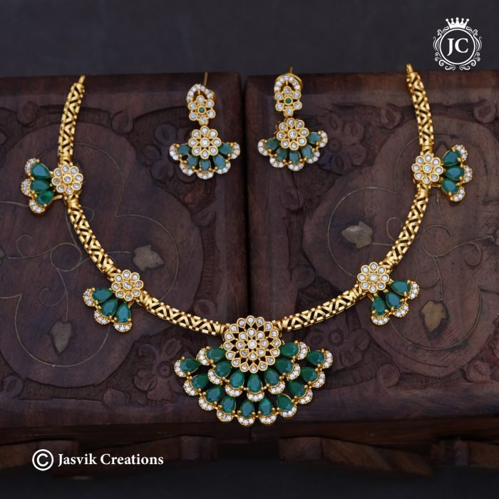 142 Premium-KAnte-Style-Folaral-NEcklace-JCNL142--799-(2)