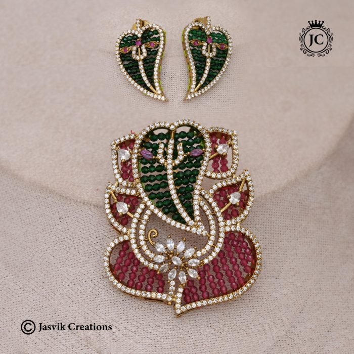 184 HAnd-MAde-Crystal-Vinayager-Pendent-Set-JCPT184 -1199-(4) 184 HAnd-MAde-Crystal-Vinayager-Pendent-Set-JCPT184 -1199-(4)