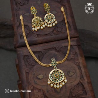 Antique Finish Vintage Emerald Green Floral Simple Attigai - JCNL584