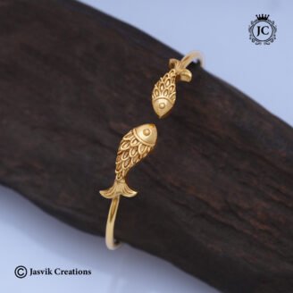 ntique Gold-Tone Fish Motif Open Kada Bangle - JCBT207