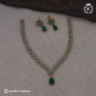 Uncut Green Leaf Pattern Necklace - JCNL224