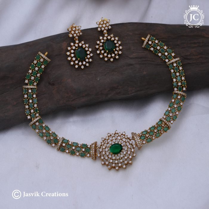 952 Premium Diamond look Emerals Necklace-JCNL952 -899 (2) 952 Premium Diamond look Emerals Necklace-JCNL952 -899 (2)